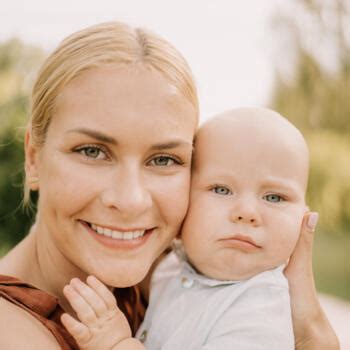 Keressen gyermekfelügyeleti állást Babysits